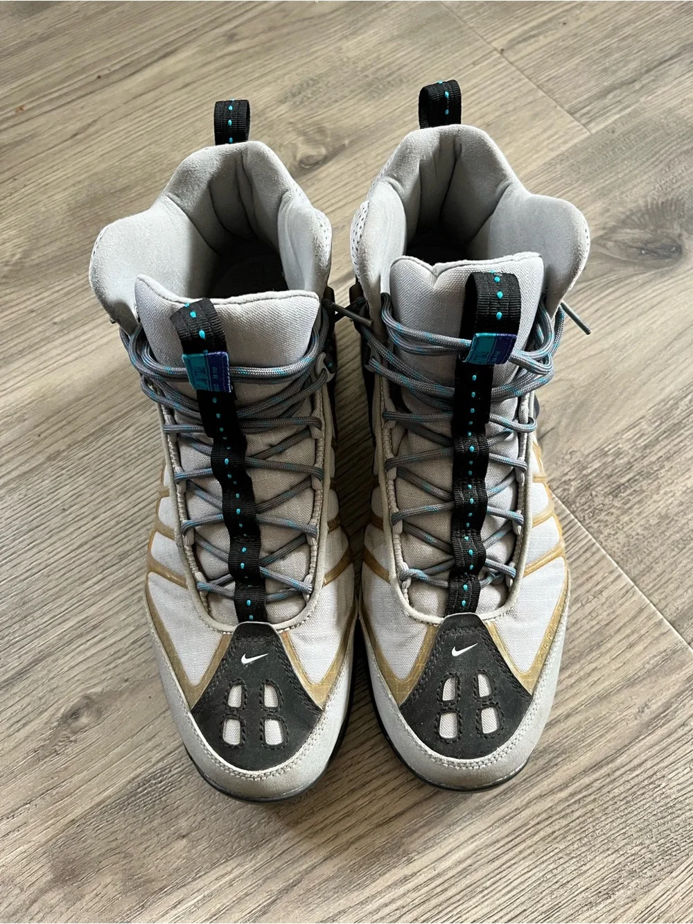 Nike Men's Gray and Gold ACG Trail Boots